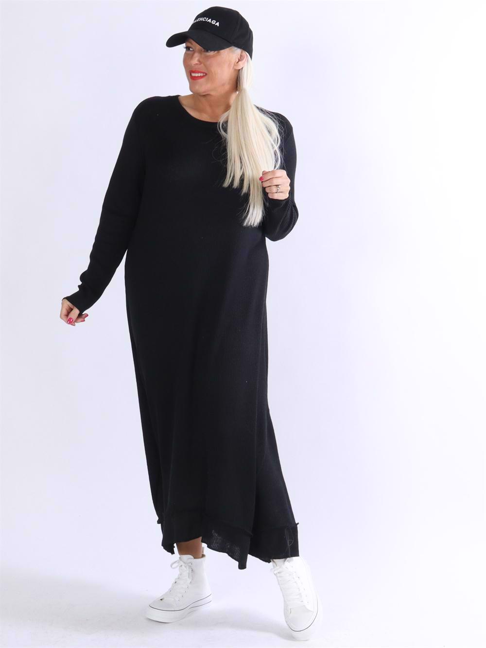 Norma - Lang blød ribbet kjole